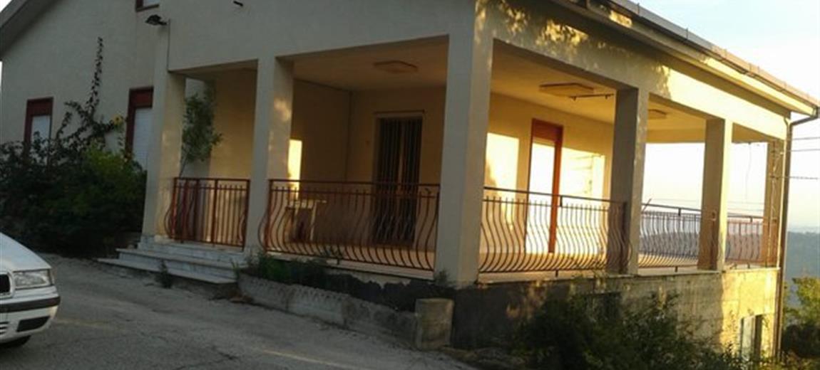 Villa singola in vendita in contrada Santo Barboraso