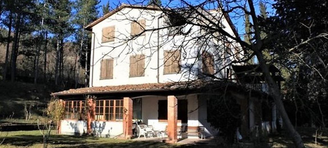 Villa in casentino 400 mq