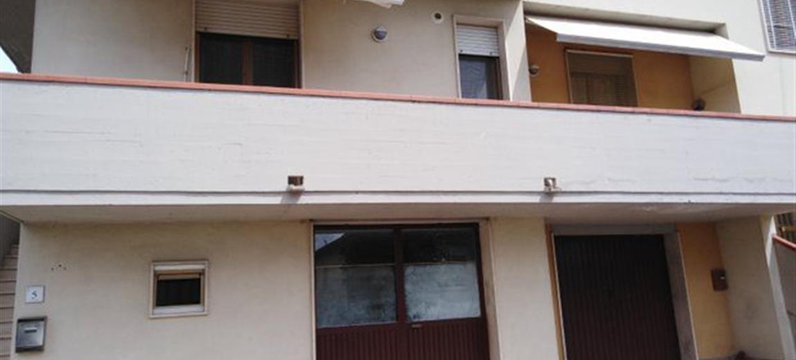 Appartamento indipendente in vendita a Laterina 160.000 €