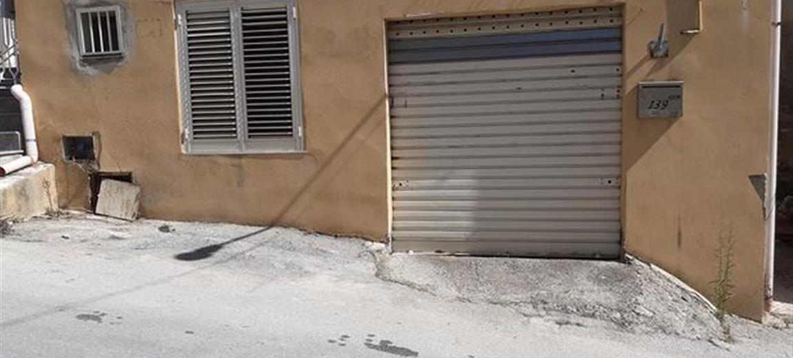 Garage in vendita in via Nino Bixio, 57