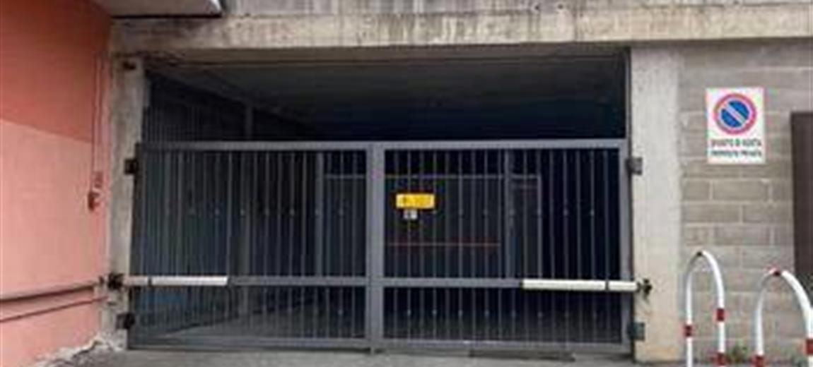Vendesi garage in Via Guglielmo Marconi a Cengio (SV)