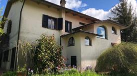 Casa in Toscana fraz. di Pitigliano con giardino