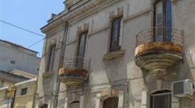 Vendesi Palazzo anni ‘30 a Rosolini