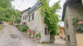 Casa indipendente in vendita in via Principale, Ruino 50.000 €