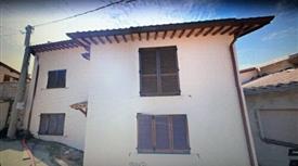 Casa Indipendente in vendita a Nocera Umbra