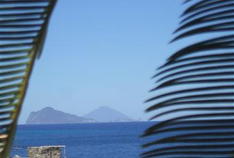 vista incantevole dalla terrazza Sicilia ME Lipari