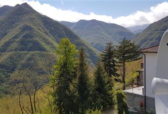 Stanza con balcone e vista panoramica alle montagne e al fiume Boreca Emilia-Romagna PC Zerba