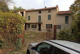 Casa libera su 4 lati in vendita  a Vignale Monferrato 