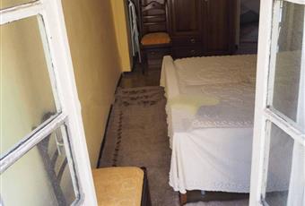 La camera è luminosa, il pavimento è piastrellato Piemonte AT Castagnole Monferrato