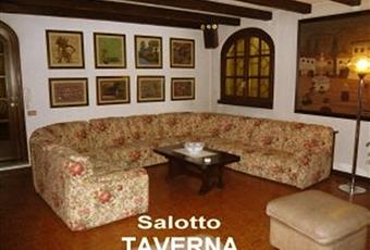 Taverna di 70 mq. con tavolo da 18 posti,  sauna per 4 persone Lombardia LC Cassago Brianza