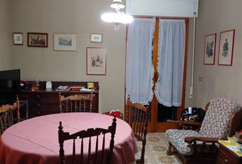 Locale climatizzato, comunicante con il salone tramite una porta a soffietto, e comunicante con una veranda Sardegna CA Cagliari