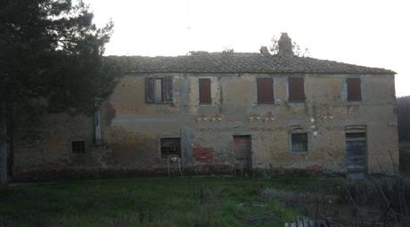 Casale Località Querceto , Arezzo