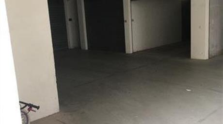 Vendesi garage a Alba Adriatica (TE)