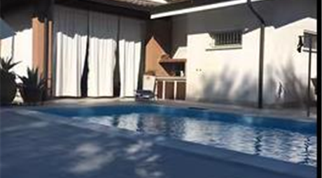 Vendesi villa singola con piscina in Viale Carso,Castel d ario (MN)