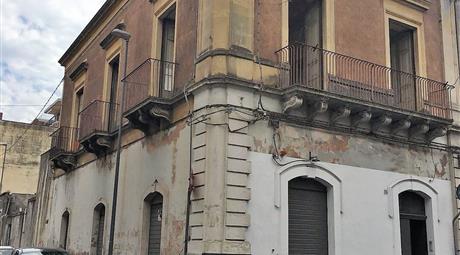 Edificio residenziale in vendita in corso Italia, 237