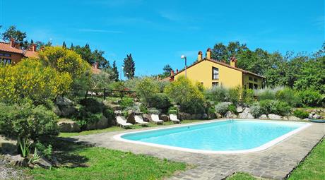 Villetta a schiera unifamiliare con piscina condominiale