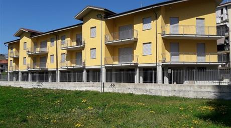 8 appartamenti a Santo Stefano Belbo