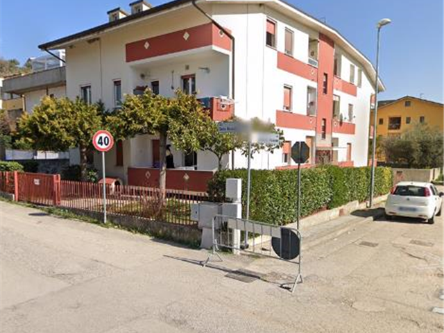 appartamento in vendita a Bellante in zona Bellante Stazione